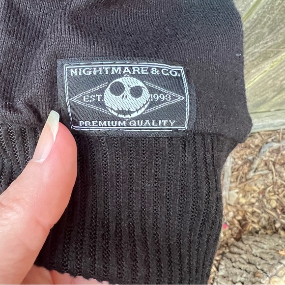 Retired Nightmare Before Christmas Lounge Shirt - Picture 3 of 6